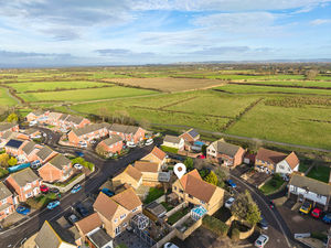 Photo 25- click for photo gallery